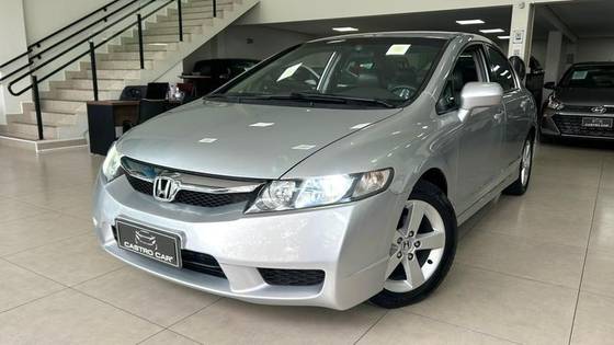 HONDA CIVIC 1.8 LXS 16V FLEX 4P AUTOMÁTICO